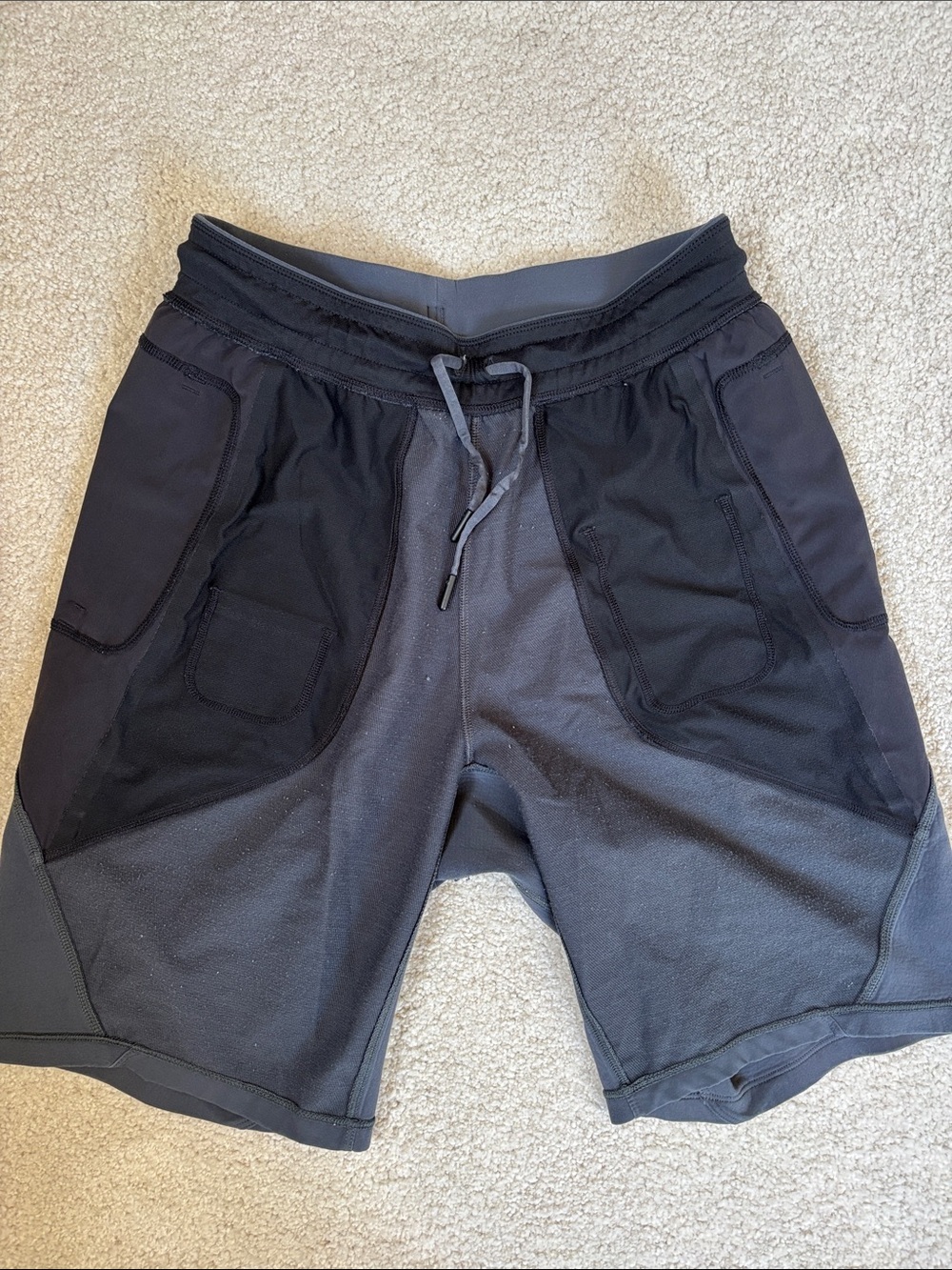 Lululemon Performance Stretch Workout Gym Run Comfort Shorts Gray Mens Medium - Picture 6 of 14